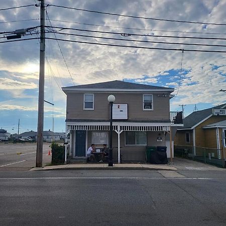 12 Ashworth Ave Suites Hampton Buitenkant foto